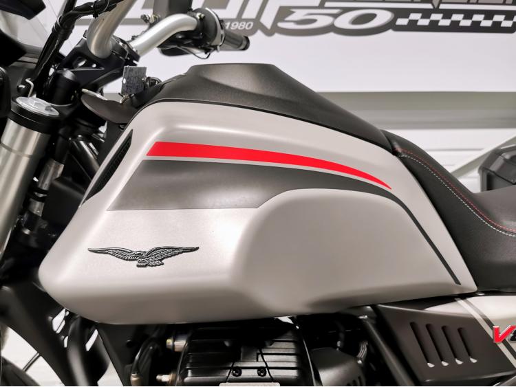 MOTO GUZZI V85 TT TRAVEL PACK 850 - V 85 - ELIGIBLE PERMIS A2 - V85TT