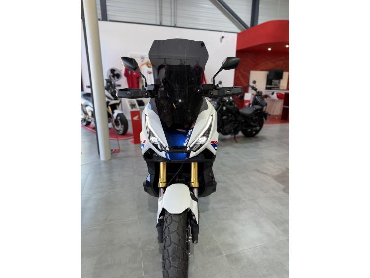 HONDA X-ADV 750 Spéciale édition