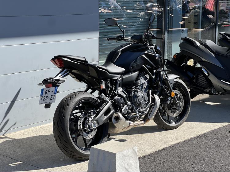 YAMAHA MT-07 - A2