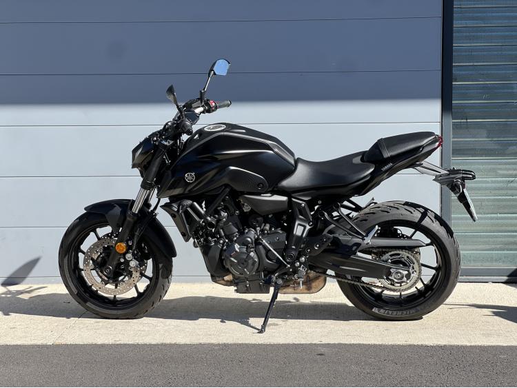 YAMAHA MT-07 - A2