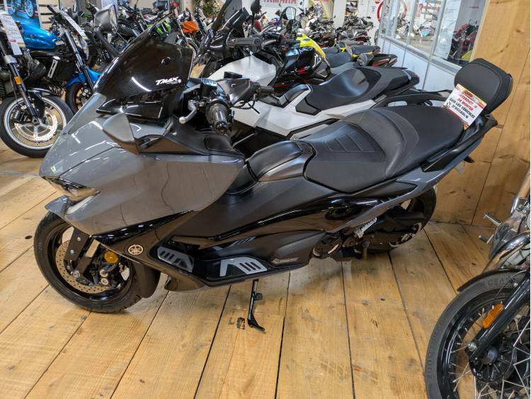 YAMAHA XP T-MAX 560 TECH MAX