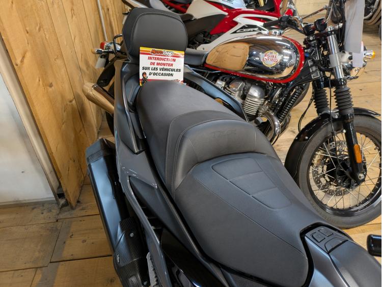 YAMAHA XP T-MAX 560 TECH MAX