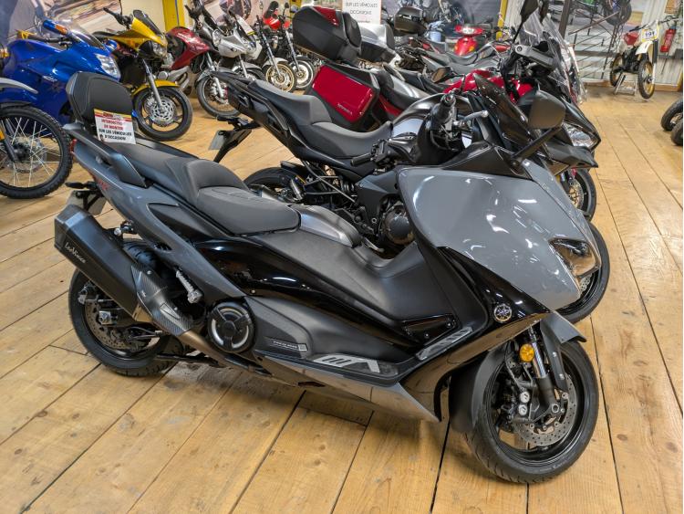 YAMAHA XP T-MAX 560 TECH MAX
