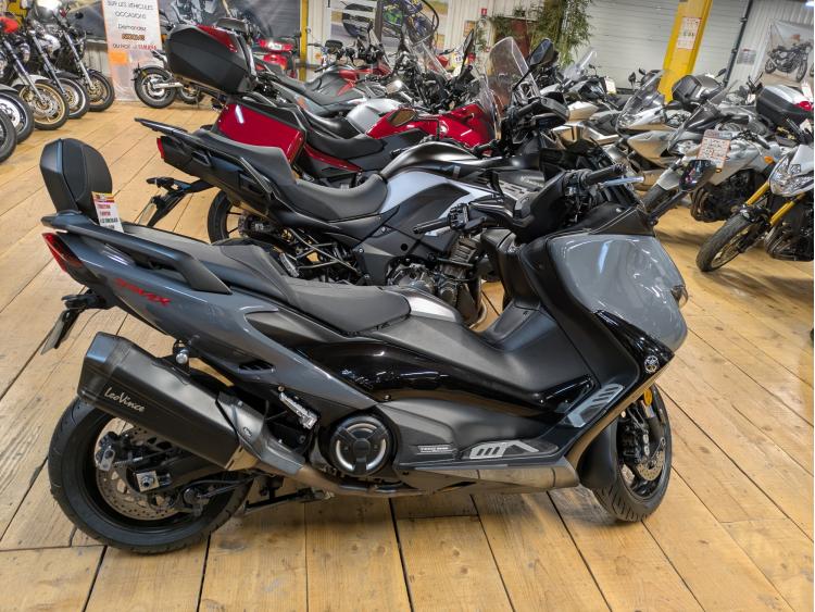 YAMAHA XP T-MAX 560 TECH MAX
