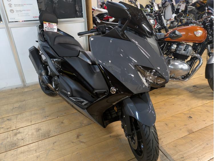 YAMAHA XP T-MAX 560 TECH MAX