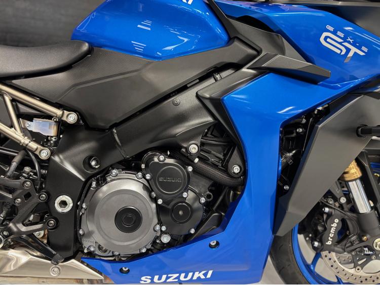 SUZUKI GSX-S 1000 GT