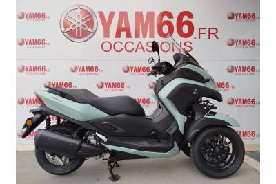 YAMAHA TRICITY 300