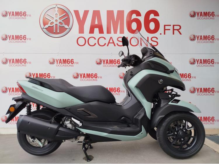 YAMAHA TRICITY 300