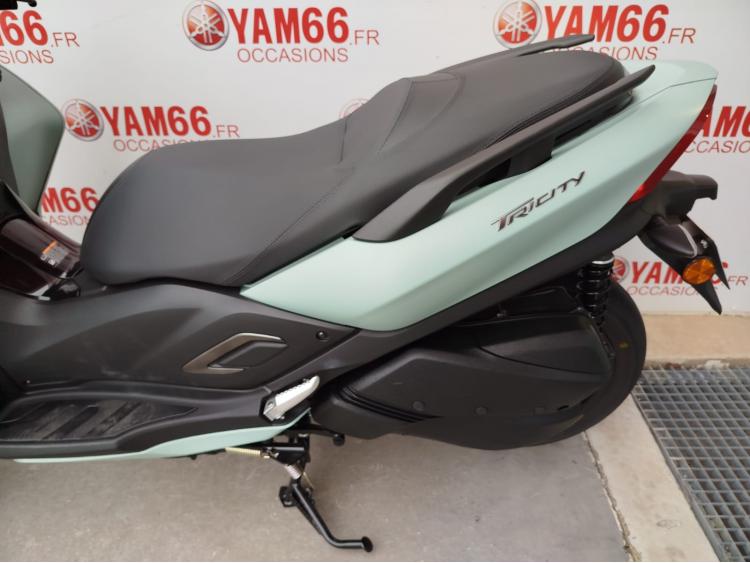 YAMAHA TRICITY 300