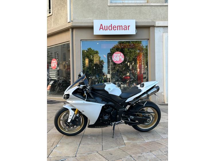 YAMAHA YZF 1000 R1 CROSS PLANE
