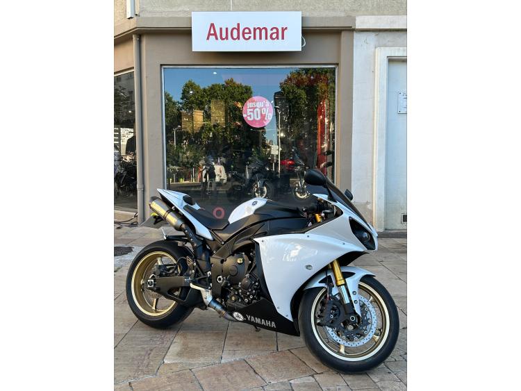 YAMAHA YZF 1000 R1 CROSS PLANE