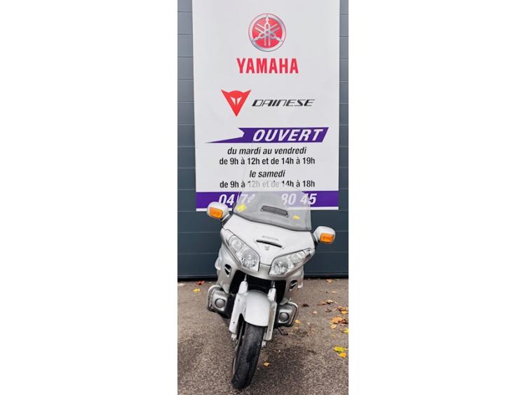 HONDA GL1800 GOLDWING