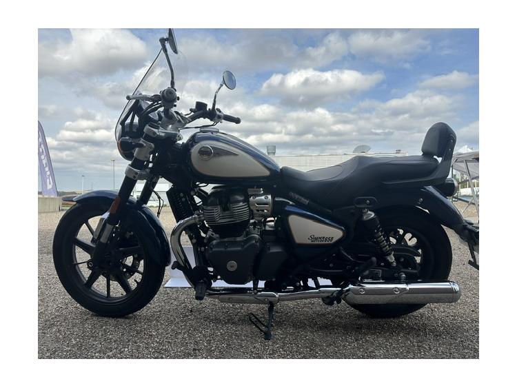 ROYAL ENFIELD SUPER METEOR 650