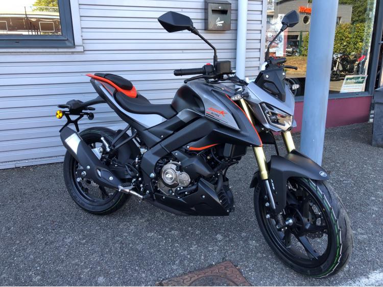 QJ MOTOR SRK 125 S