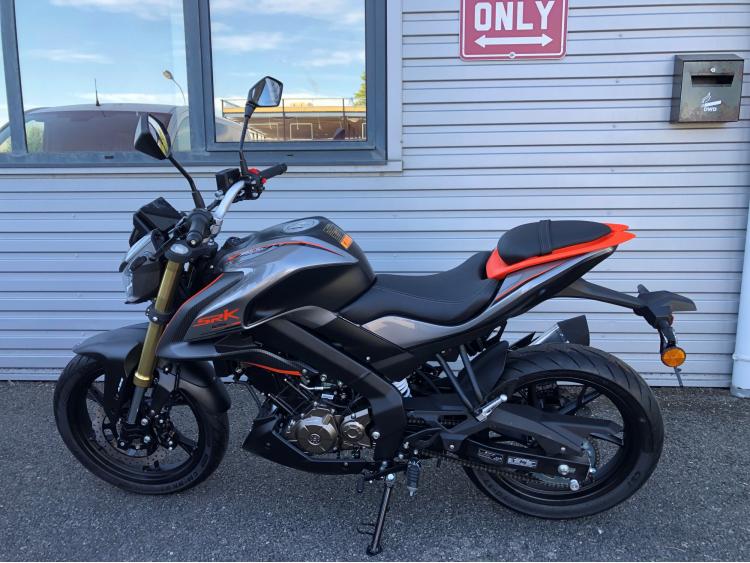 QJ MOTOR SRK 125 S