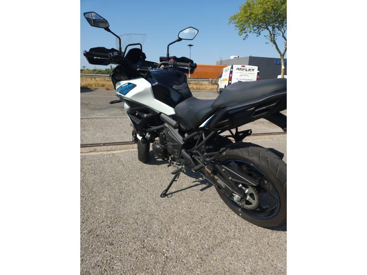 KAWASAKI VERSYS 650
