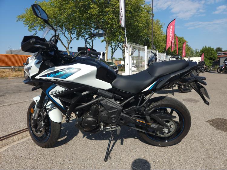 KAWASAKI VERSYS 650