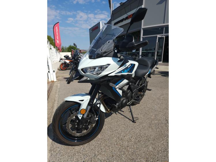 KAWASAKI VERSYS 650
