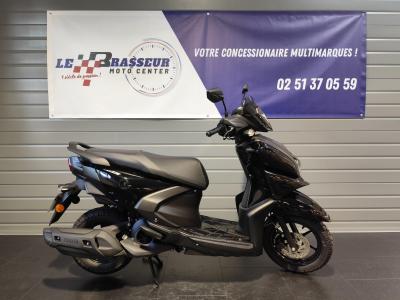 YAMAHA RayZR 125