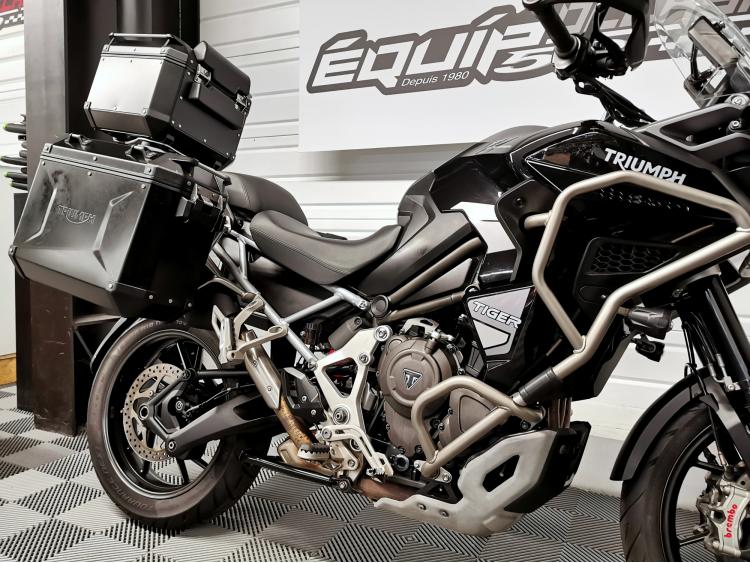 TRIUMPH TIGER 1200 GT EXPLORER - 1ERE MAIN