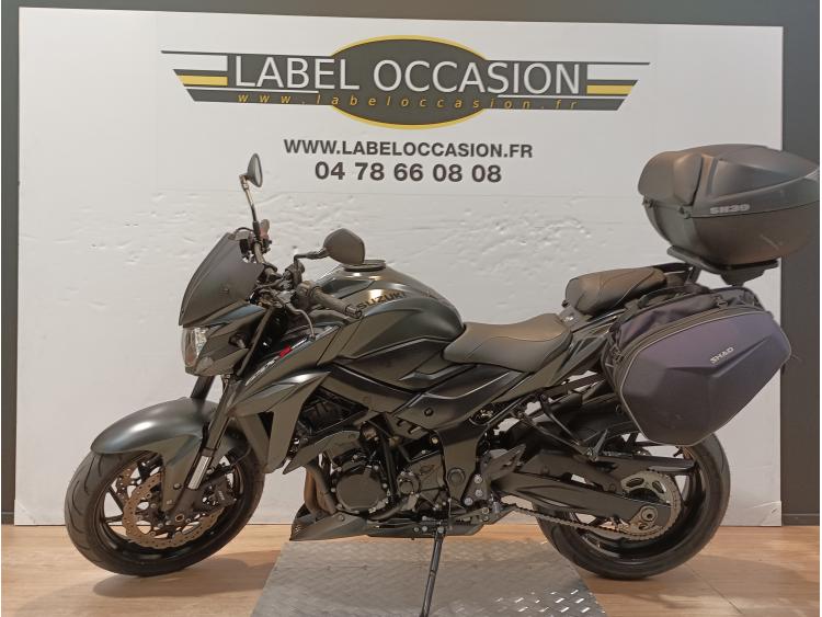 SUZUKI GSX-S 750