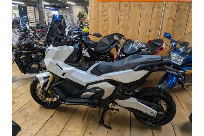HONDA X-ADV