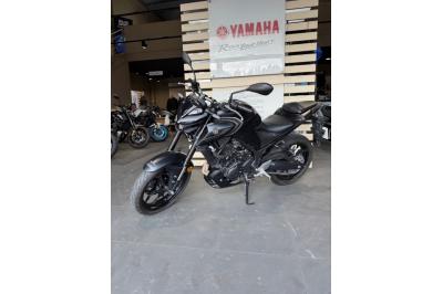 YAMAHA MT-03