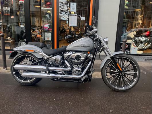 HARLEY-DAVIDSON SOFTAIL BREAKOUT 1923