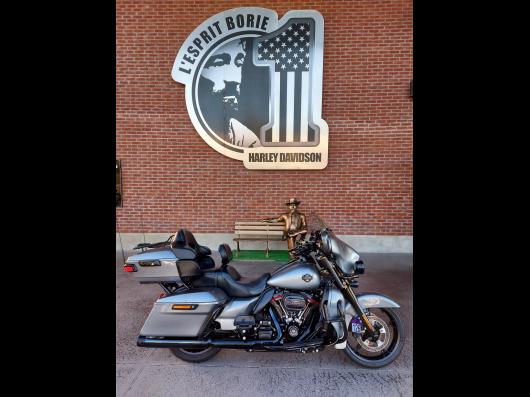 HARLEY-DAVIDSON TOURING ELECTRA GLIDE 1923 ULTRA CVO