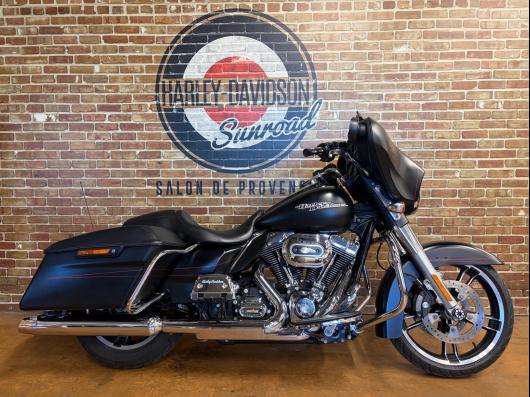 HARLEY-DAVIDSON TOURING STREET GLIDE 1690 SPECIAL