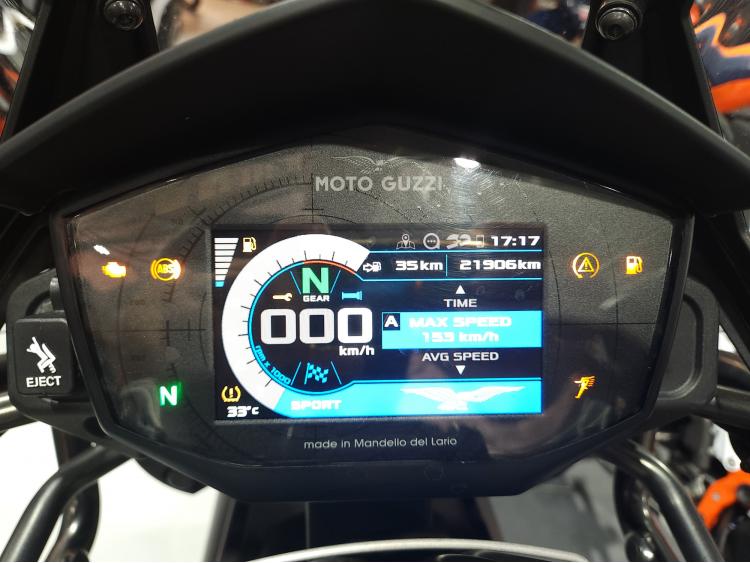 MOTO GUZZI V85 TT 850