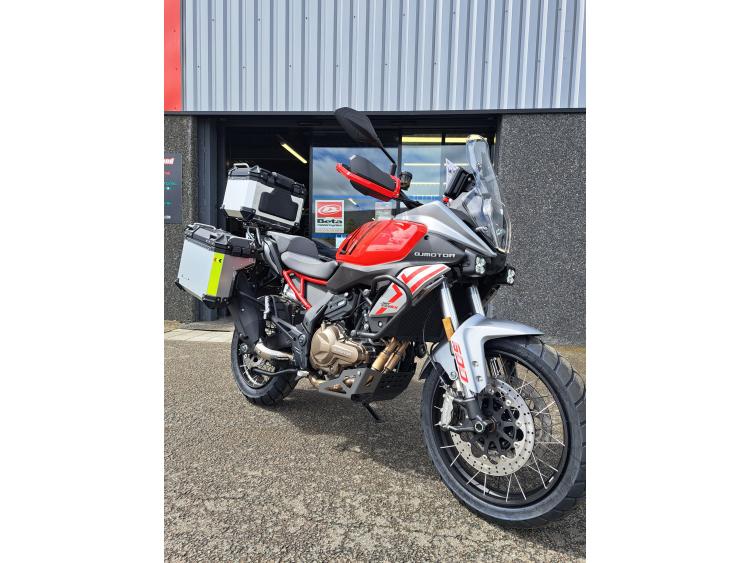 QJ MOTOR SRT 600 SX TOURING + VALISES - NEUVE - 0KM