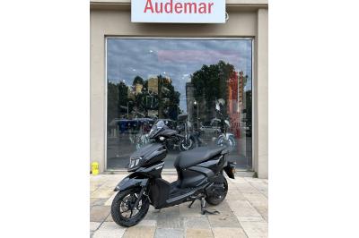 YAMAHA RayZR 125