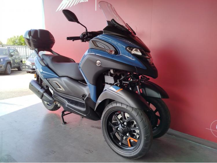 YAMAHA TRICITY 300 + EQUIPEMENTS