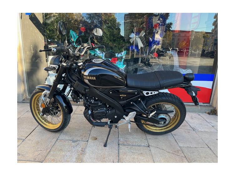 YAMAHA XSR 125 Legacy