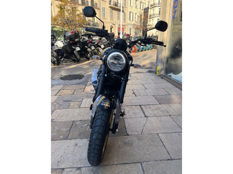 YAMAHA XSR 125 Legacy
