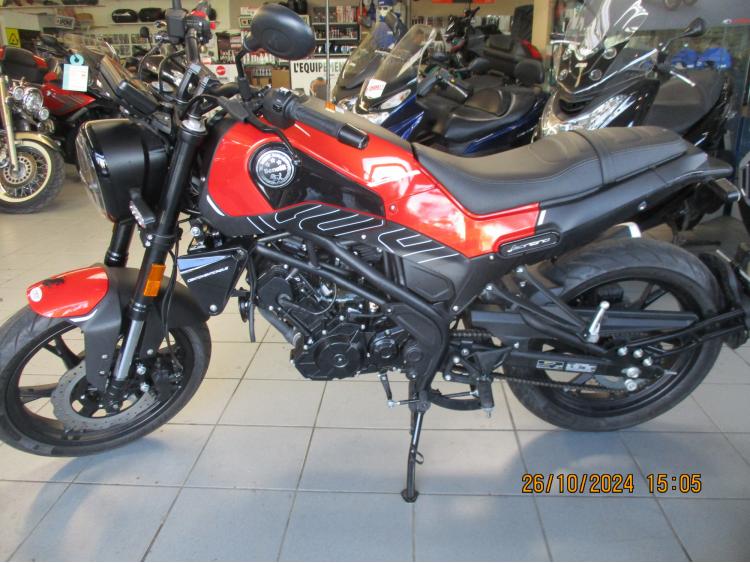 BENELLI LEONCINO 125