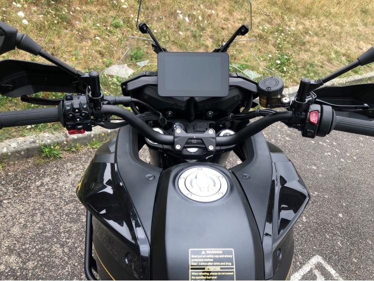 QJ MOTOR SRT 900 SX TOURING