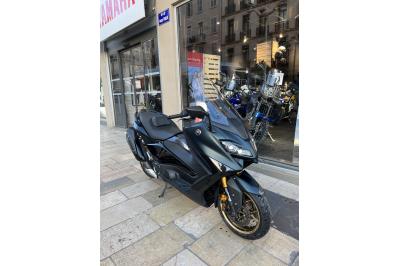 YAMAHA XP T-MAX 560 TECH MAX