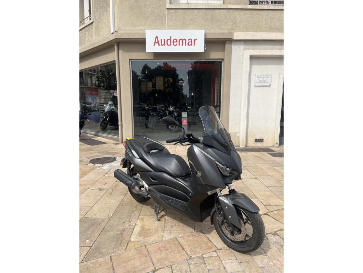 YAMAHA XMAX 125 ABS 