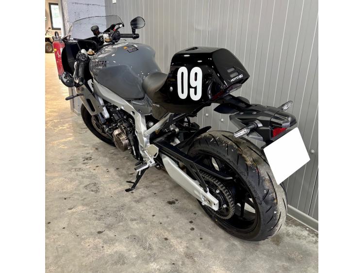 YAMAHA XSR 900 GP