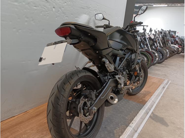 HONDA CB 125  R