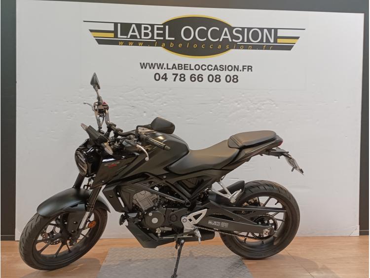 HONDA CB 125  R