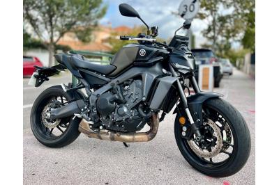YAMAHA MT-09  Y-AMT