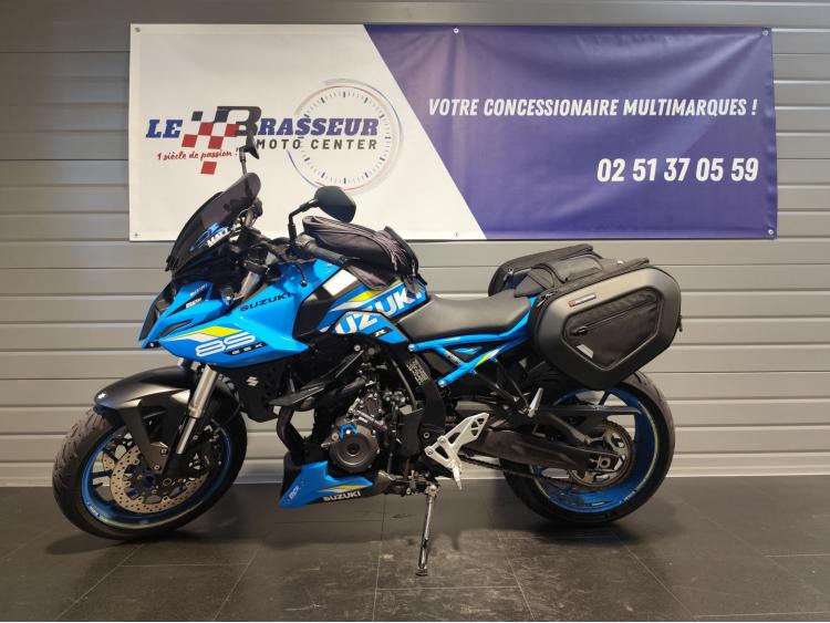 SUZUKI GSX-8S FULL