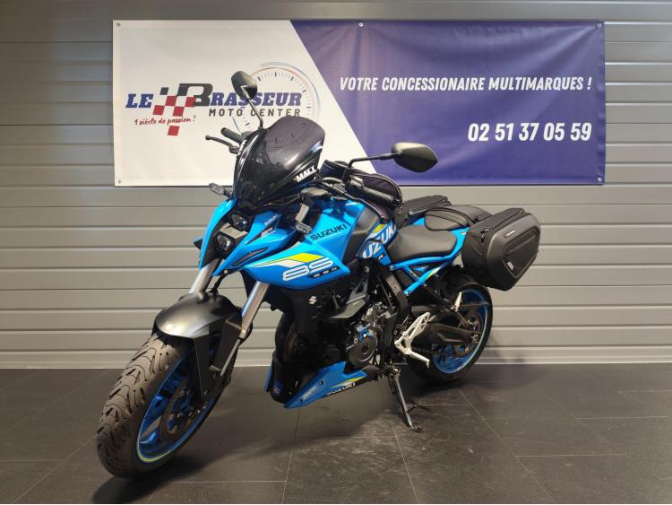 SUZUKI GSX-8S FULL