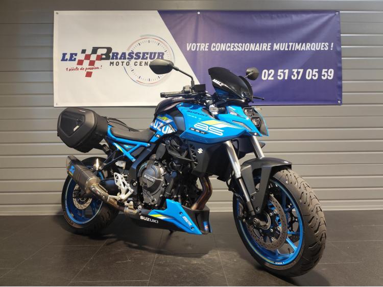 SUZUKI GSX-8S FULL