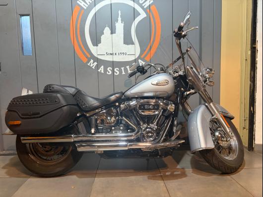 HARLEY-DAVIDSON SOFTAIL HERITAGE 1868 CLASSIC