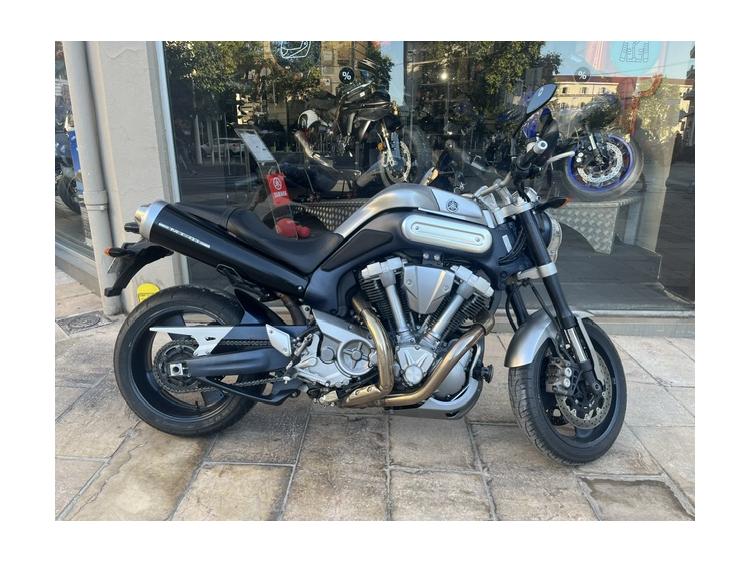 YAMAHA MT-01