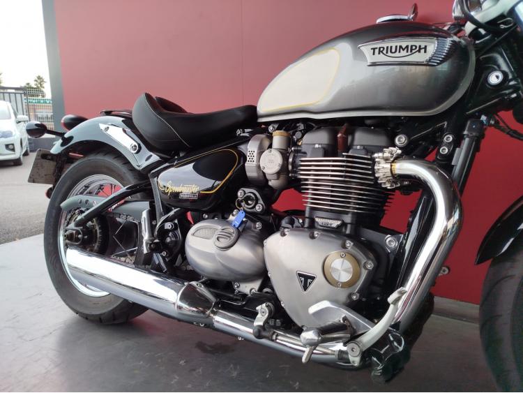 TRIUMPH BONNEVILLE SPEEDMASTER 1200 GOLD LINE Edition